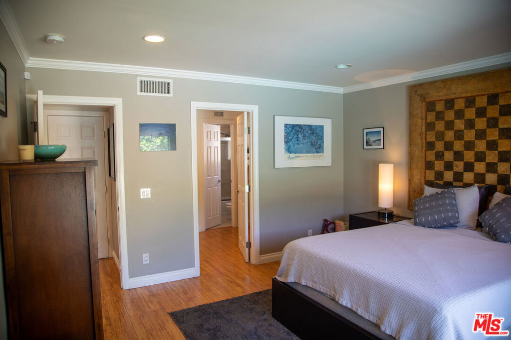 MLS #25577051 image #26