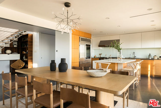 MLS #25577397 img 19