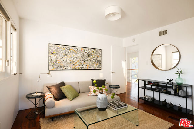 MLS #25577397 img 30