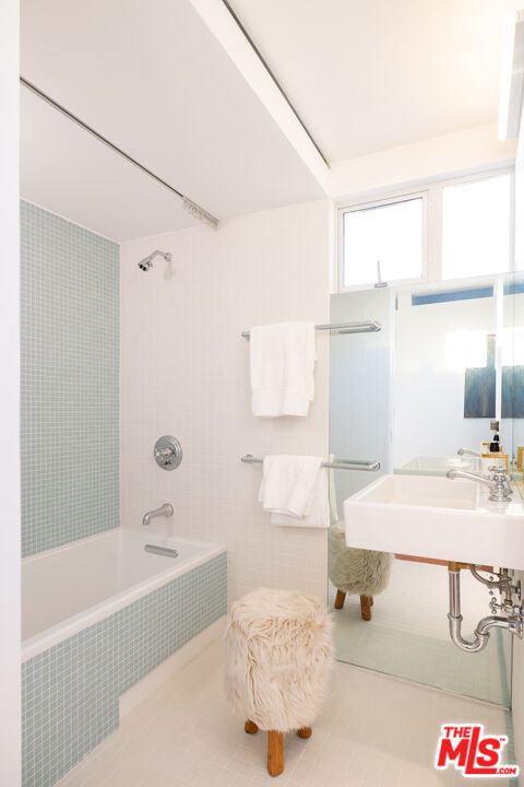 MLS #25577397 img 31