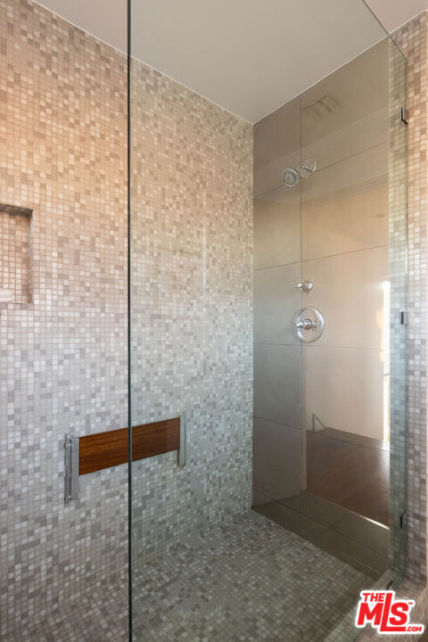 MLS #25577397 img 38