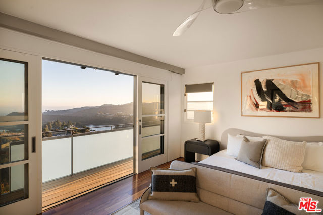 MLS #25577397 img 41