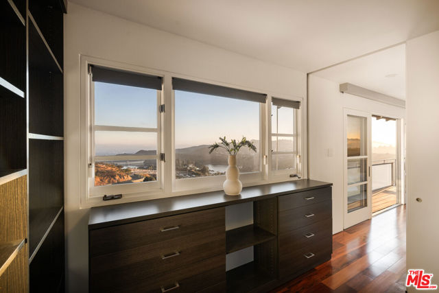 MLS #25577397 img 42