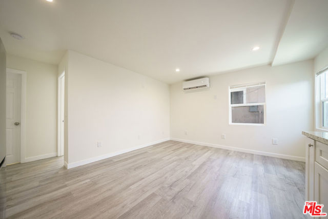 MLS #25577437 image #7