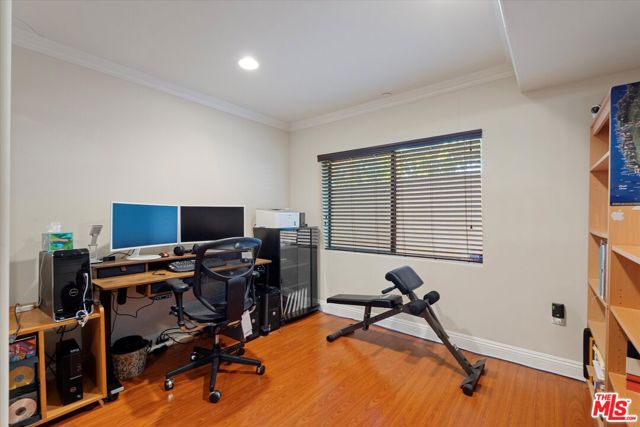 MLS #25577459 image #20