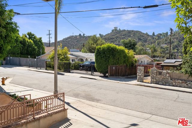 MLS #25577459 image #26