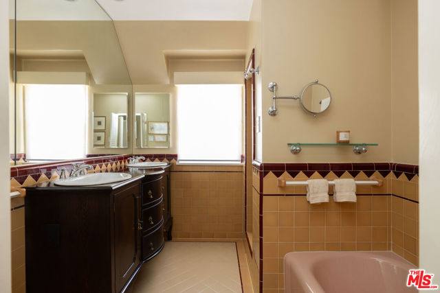 MLS #25577527 image #18