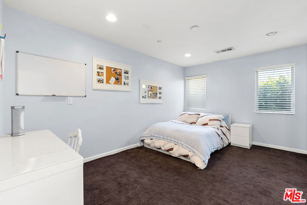 MLS #25577687 image #20