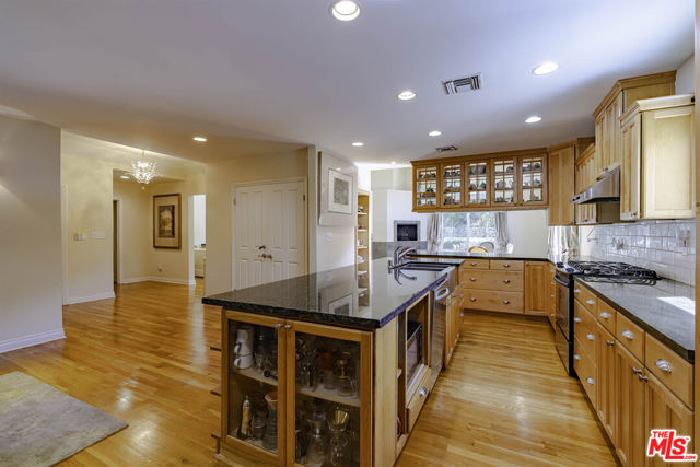 MLS #25577717 image #10