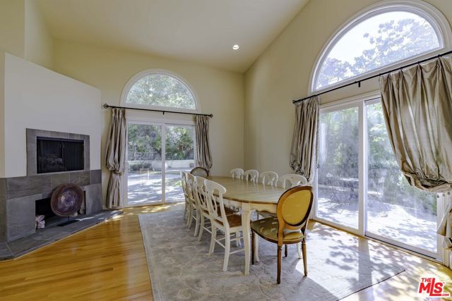 MLS #25577717 image #17