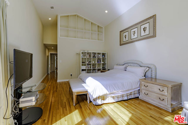 MLS #25577717 image #23