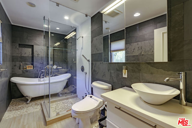 MLS #25577717 image #25