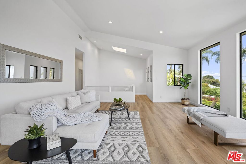 MLS #25577889 image #32