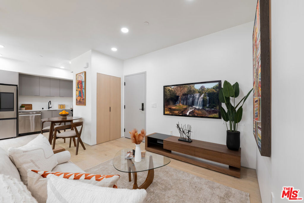 MLS #25578285 image #1