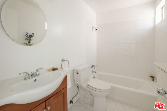 MLS #25578413 image #22