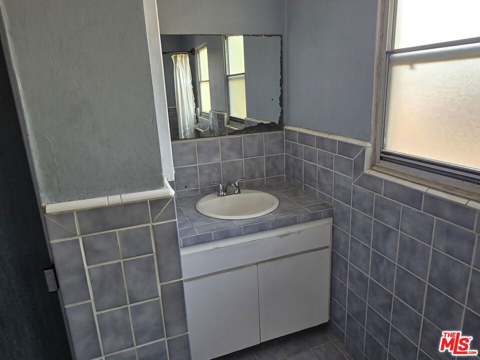 MLS #25578701 image #17