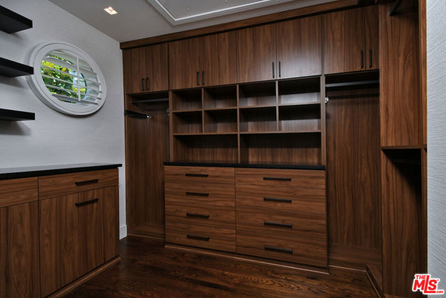 MLS #25578839 image #24
