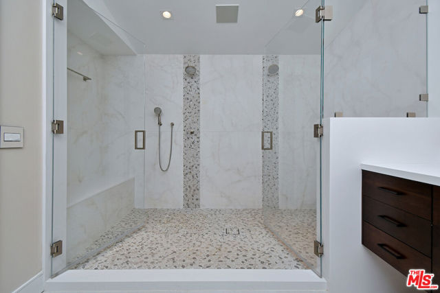 MLS #25578839 image #29