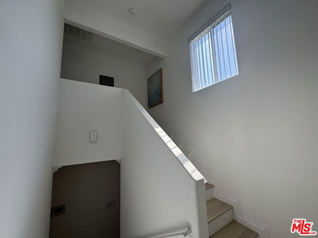 MLS #25578929 image #32