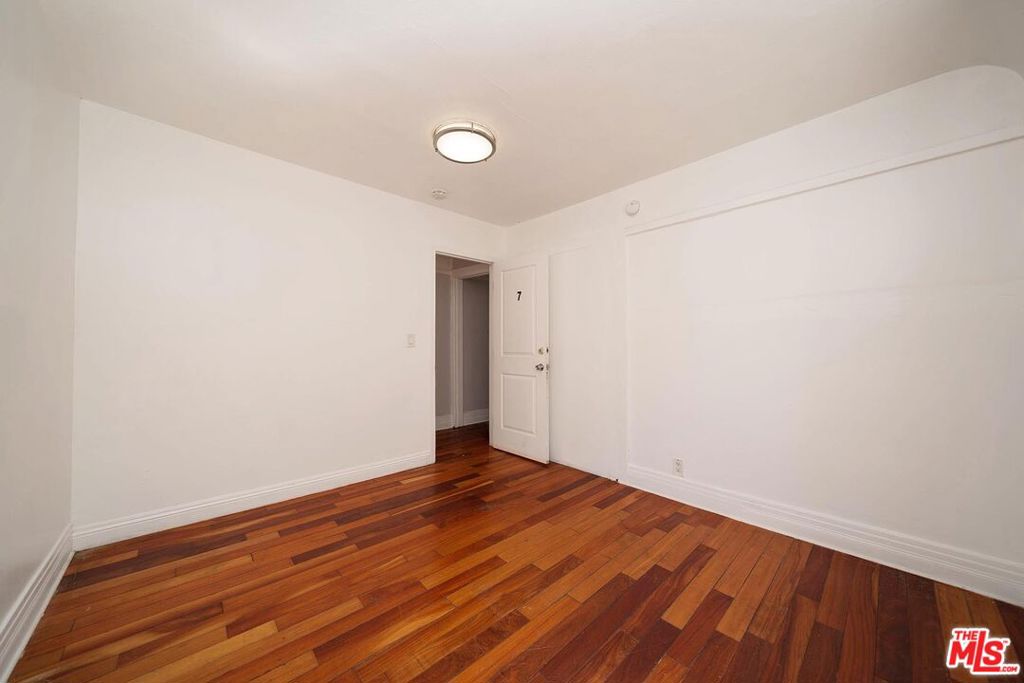 MLS #25579225 image #17