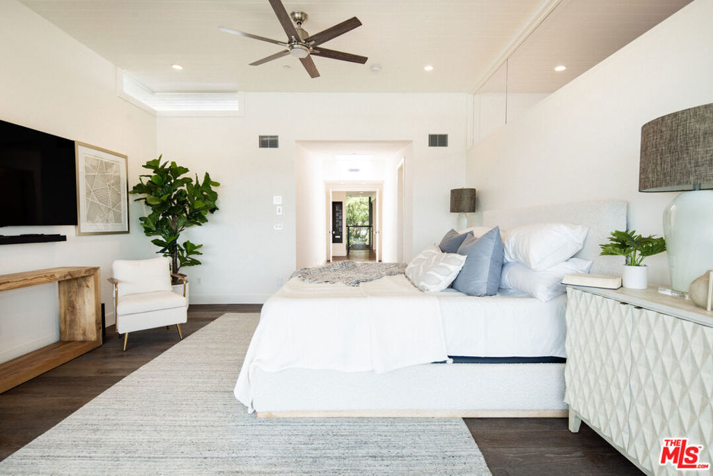 MLS #25579325 image #14