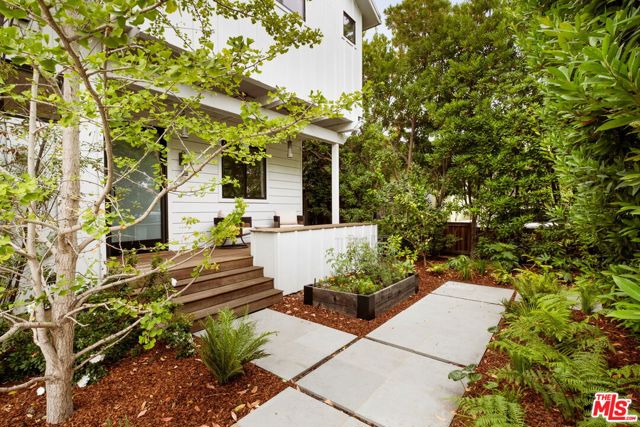 MLS #25579685 image #2