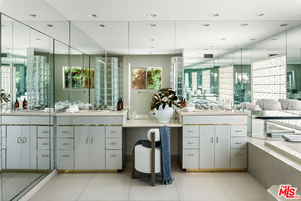 MLS #25580221 image #21