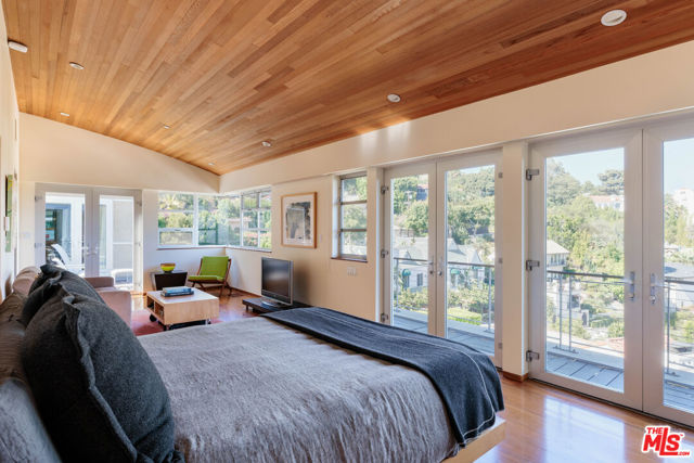 MLS #25582077 image #21