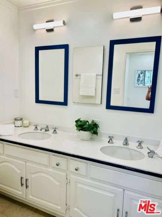 MLS #25582923 img 20