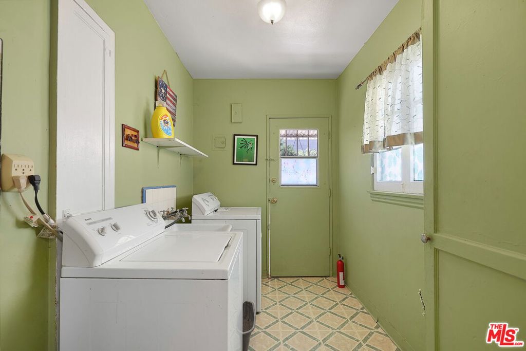 MLS #25582963 image #19