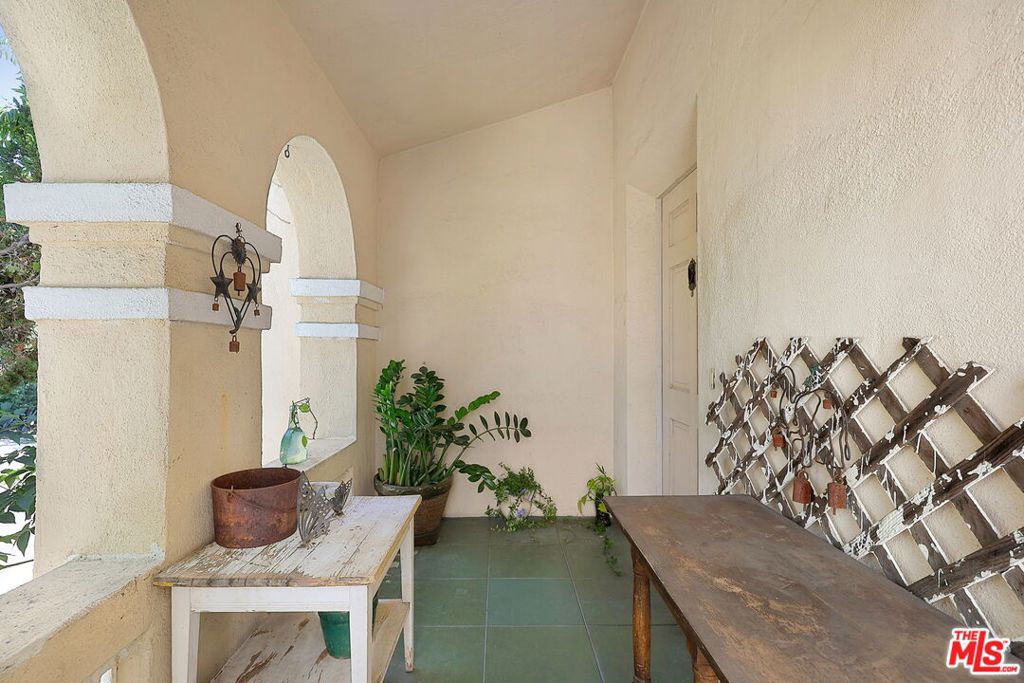 MLS #25582963 image #5