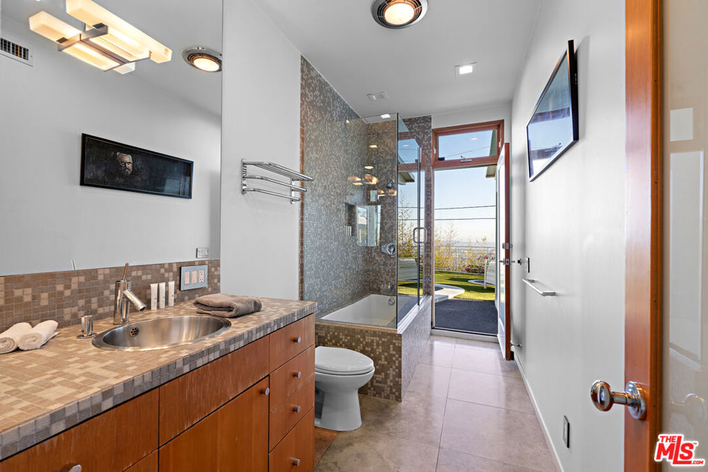 MLS #25583021 image #24