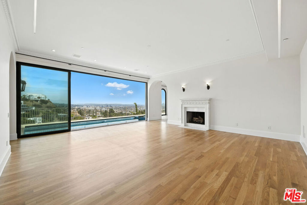 MLS #25583587 image #13