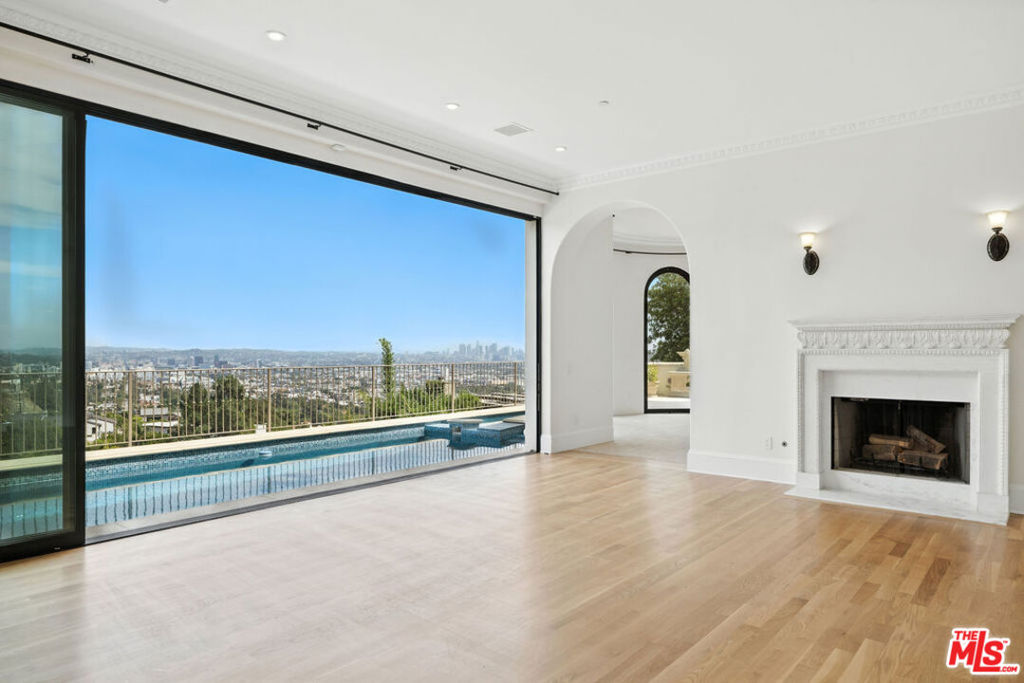 MLS #25583587 image #14