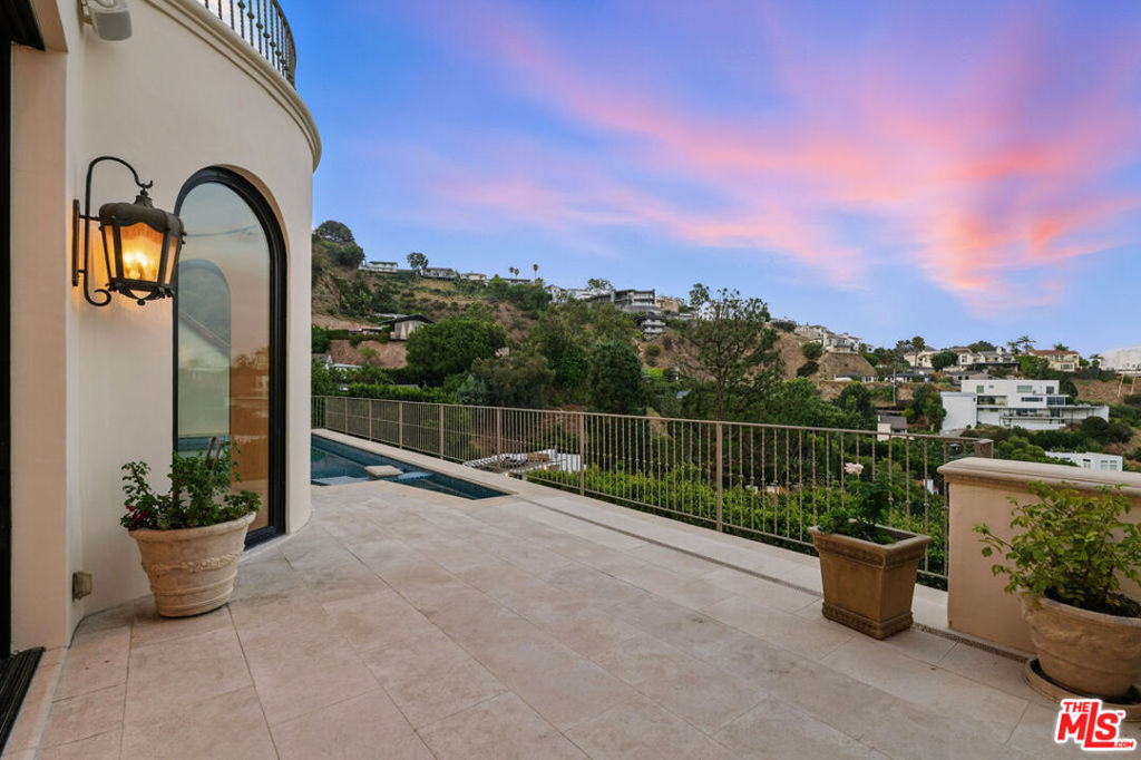 MLS #25583587 image #23