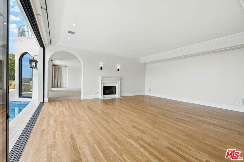 MLS #25583587 image #3