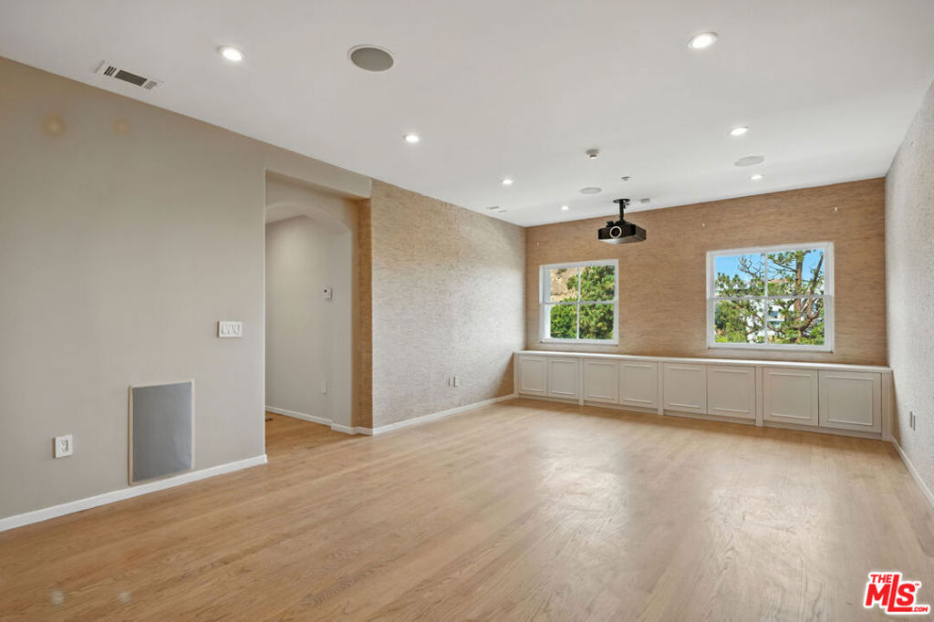 MLS #25583587 image #53