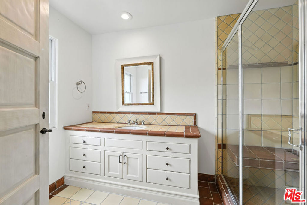 MLS #25583587 image #59