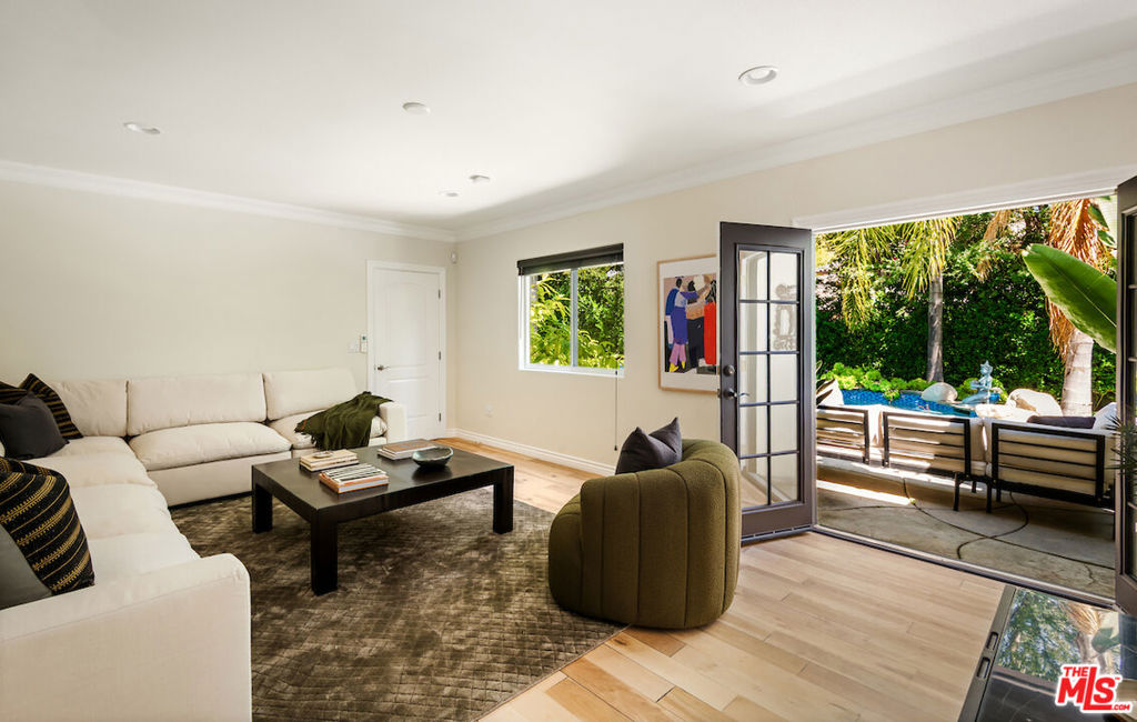 MLS #25583877 image #16