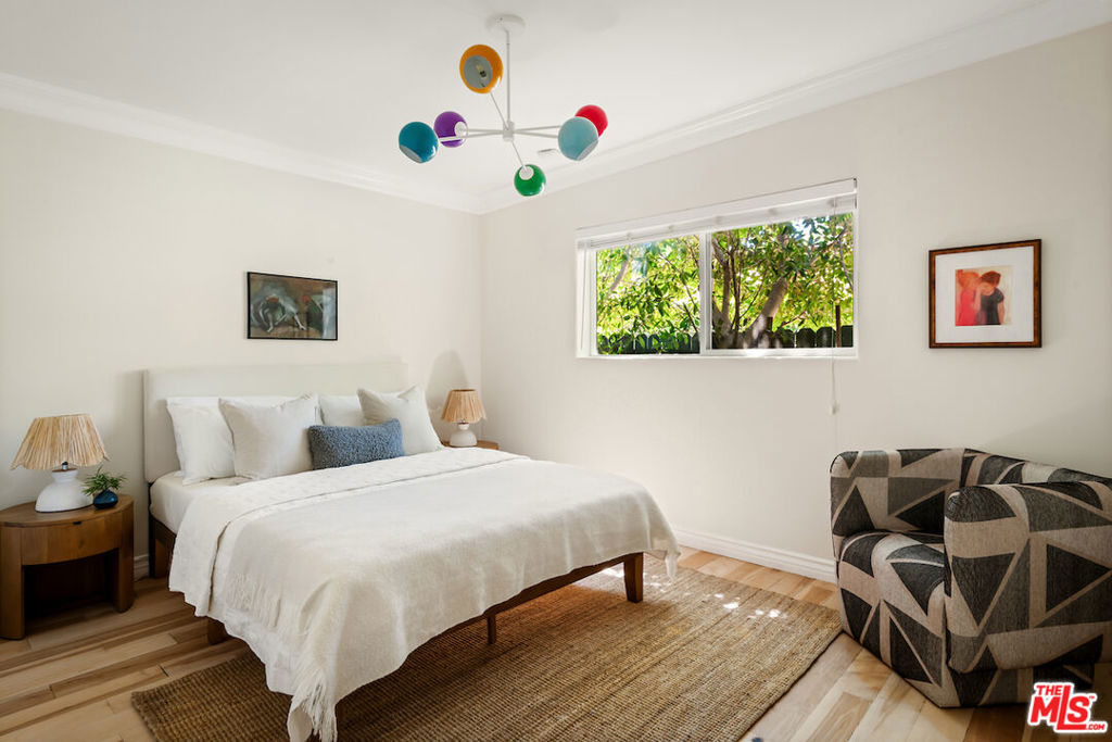 MLS #25583877 image #18