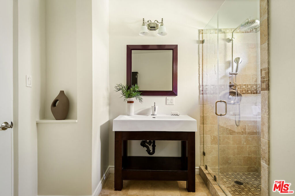 MLS #25583877 image #19