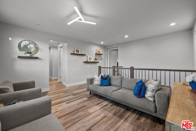 MLS #25583889 image #21