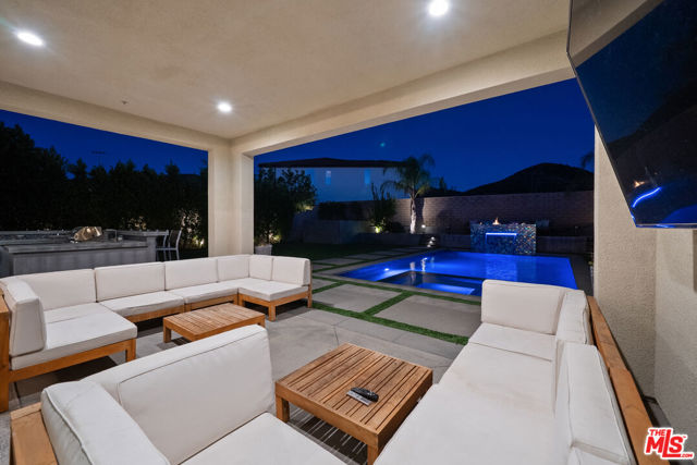 MLS #25583889 image #60