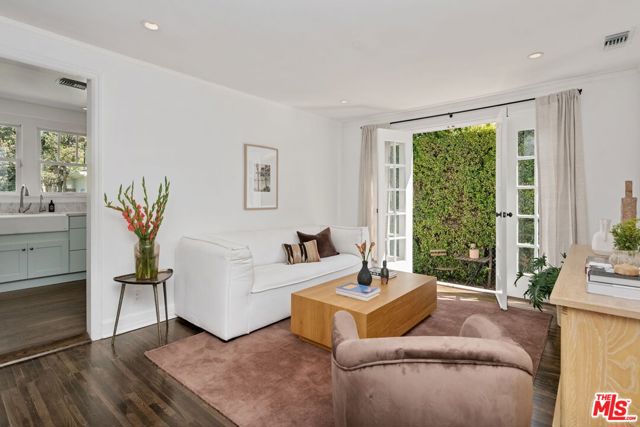 MLS #25583937 image #16