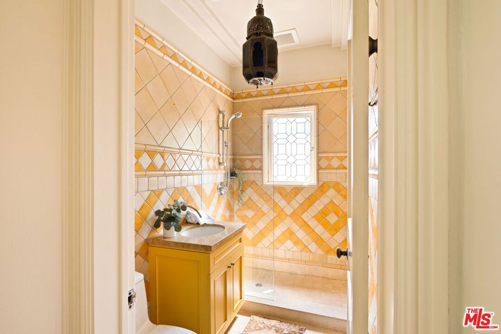 MLS #25584343 image #19