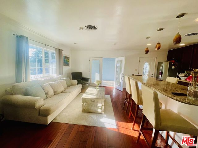 MLS #25584375 image #9