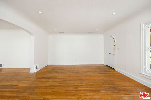 MLS #25584399 image #6