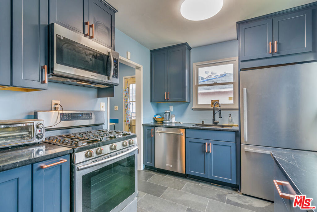 MLS #25584841 image #10