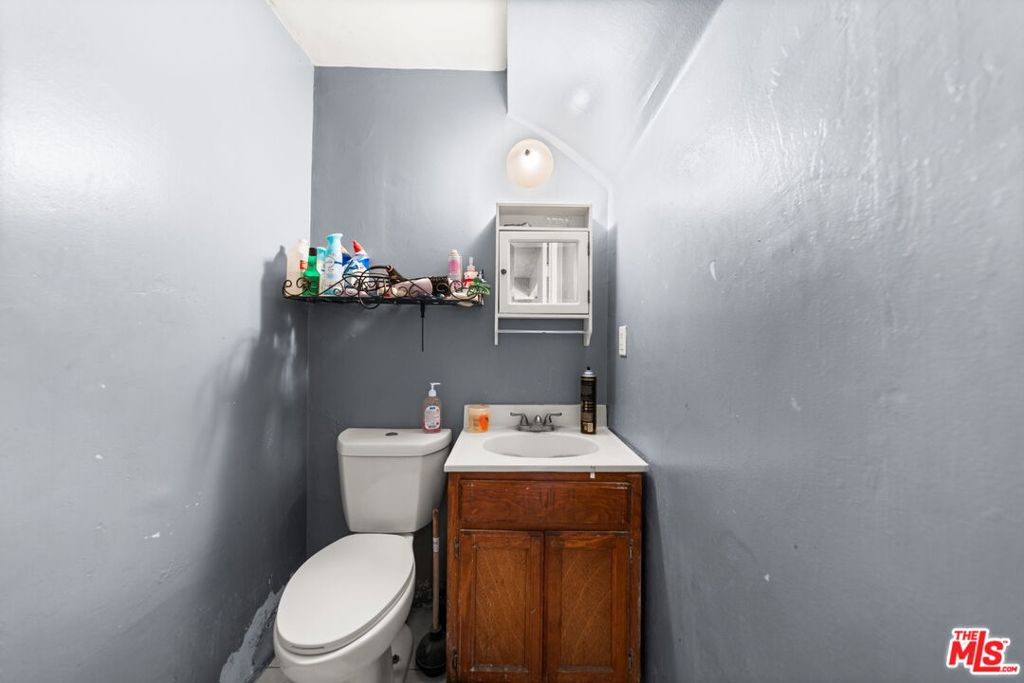 MLS #25584939 image #17