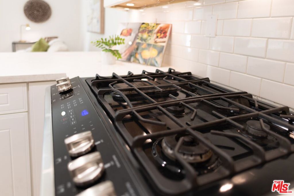 MLS #25585261 image #10